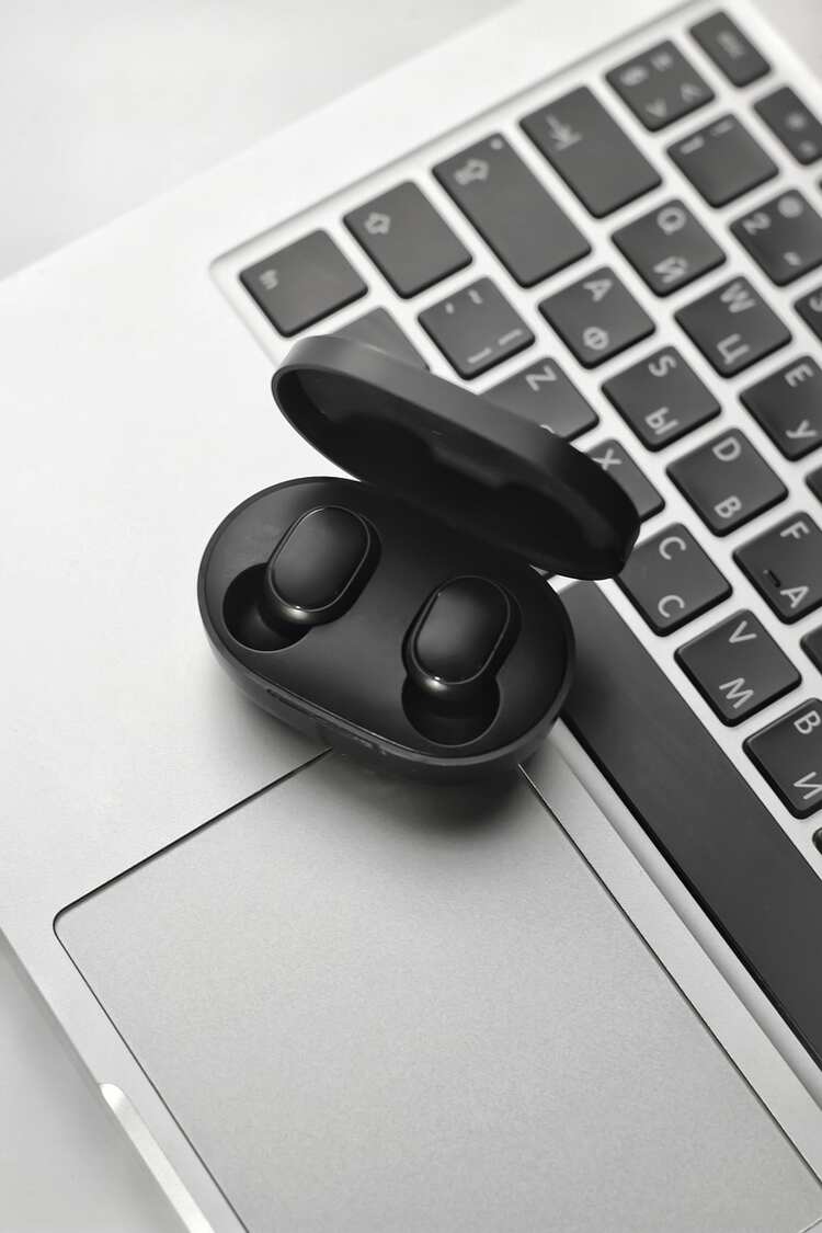 Earbuds for Gaming: Low-Latency Gaming Wireless Bluetooth Earbuds