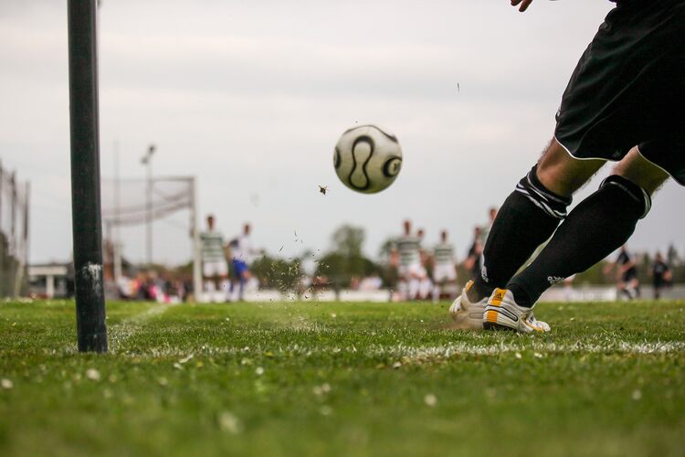 Pixel 3XL Football Image: Capturing the Essence of the Beautiful Game